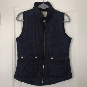 Cambridge Dry Goods navy dot vest
